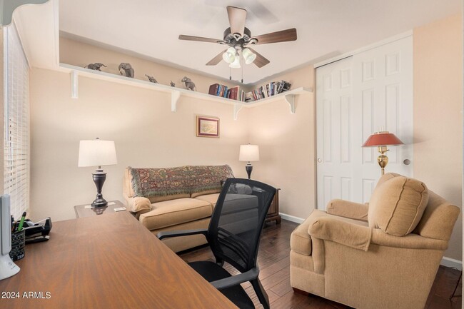 Foto del edificio - 15229 N 25th Dr