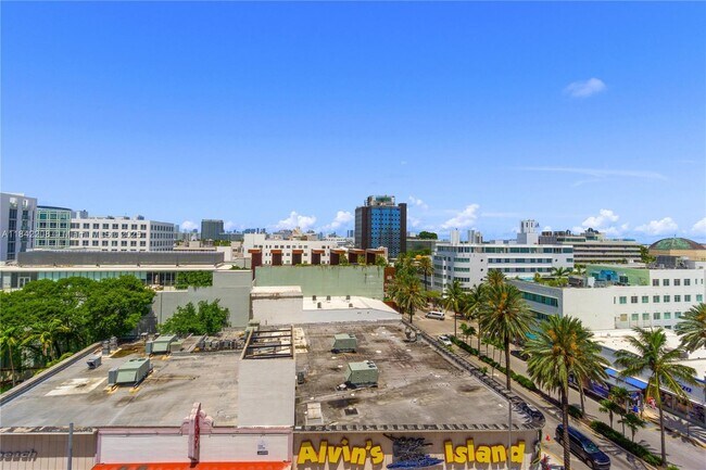 Foto del edificio - 100 Lincoln Rd