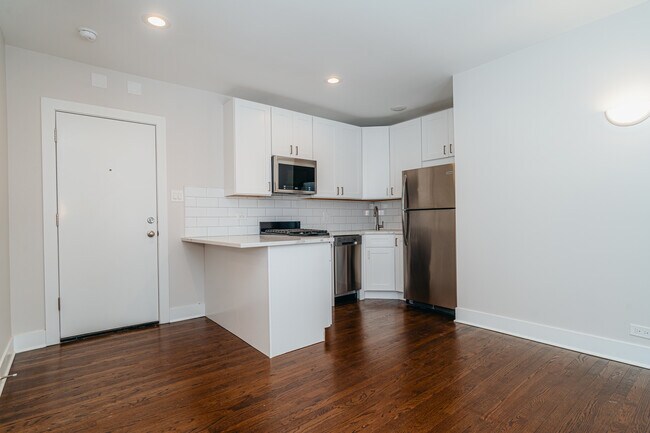 Foto del edificio - 2959 N Damen Ave