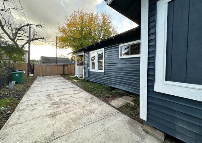 Foto del edificio - 4209 Walker St