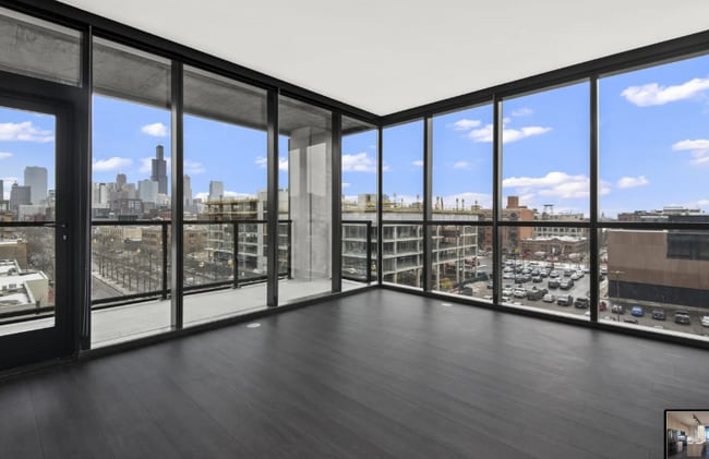 Building Photo - 1402 W Randolph St