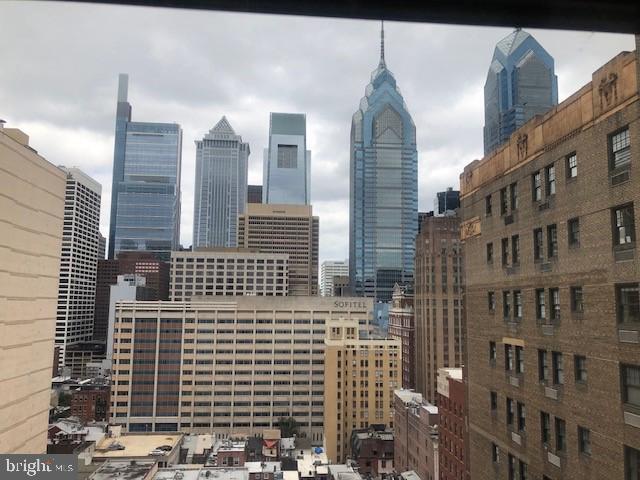 Foto del edificio - 1701 Locust St