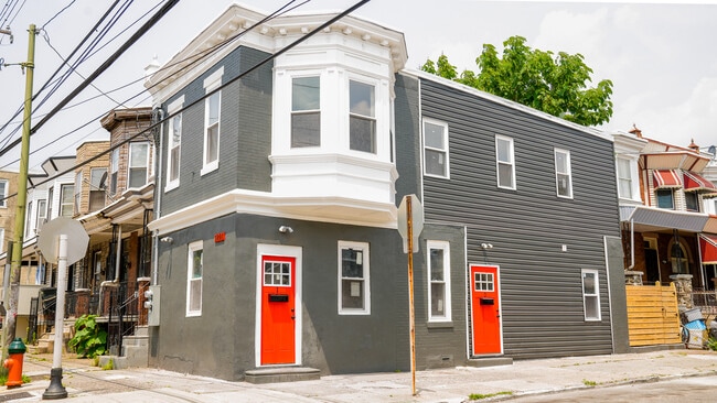 Building Photo - 1801 W Wingohocking St
