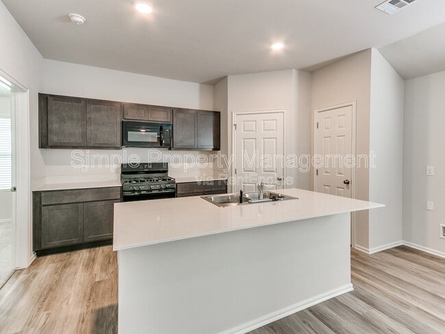 Photo - 11520 SW 12th St House