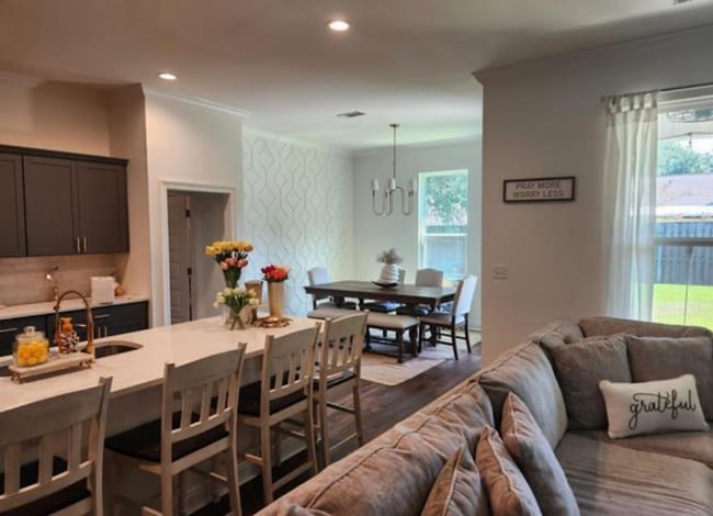 Foto del edificio - 14071 Woodland Ridge Ave
