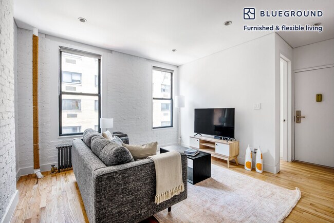 Building Photo - 250 Mulberry St