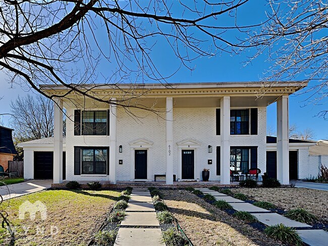 Building Photo - 6102 Bullard Dr APT A