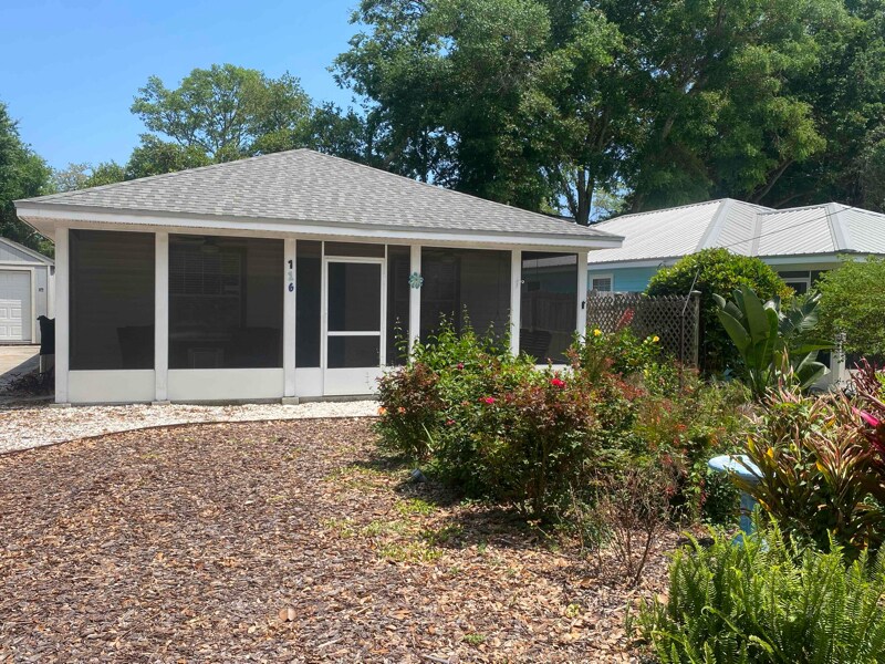 Foto principal - 716 S 6th St