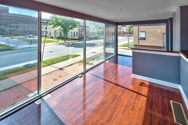 Foto del interior - 217 Alexander St