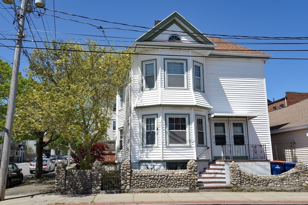Foto principal - 407-409-409 Bolton St