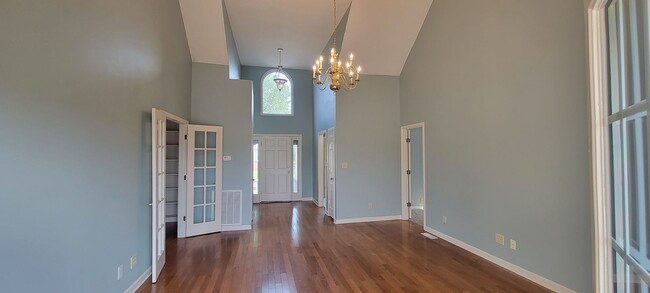 Building Photo - 4 Bed 2 Bath Owens Crossroads, AL