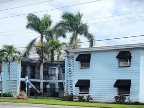 Building Photo - 4018 6th St S