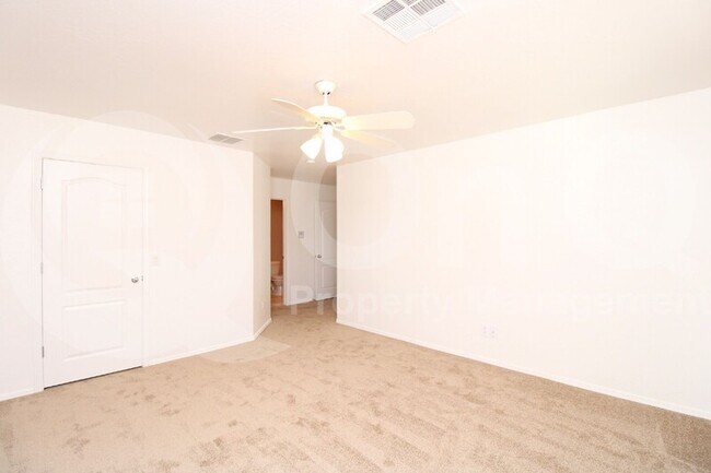 Building Photo - 1388 E Anna Dr