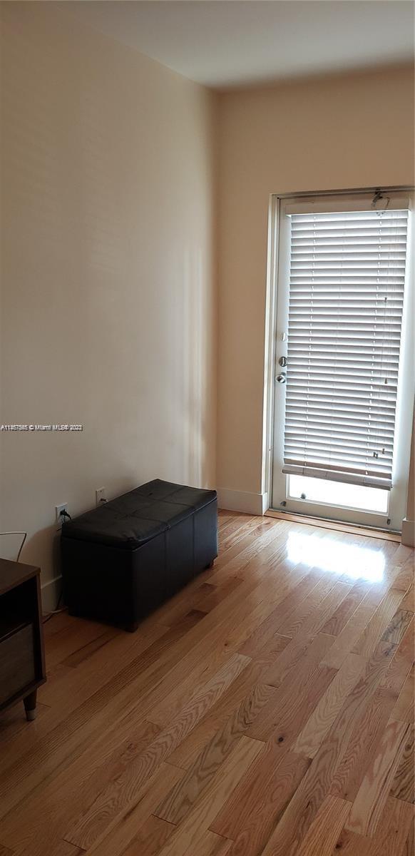 Foto del edificio - 745 13th St