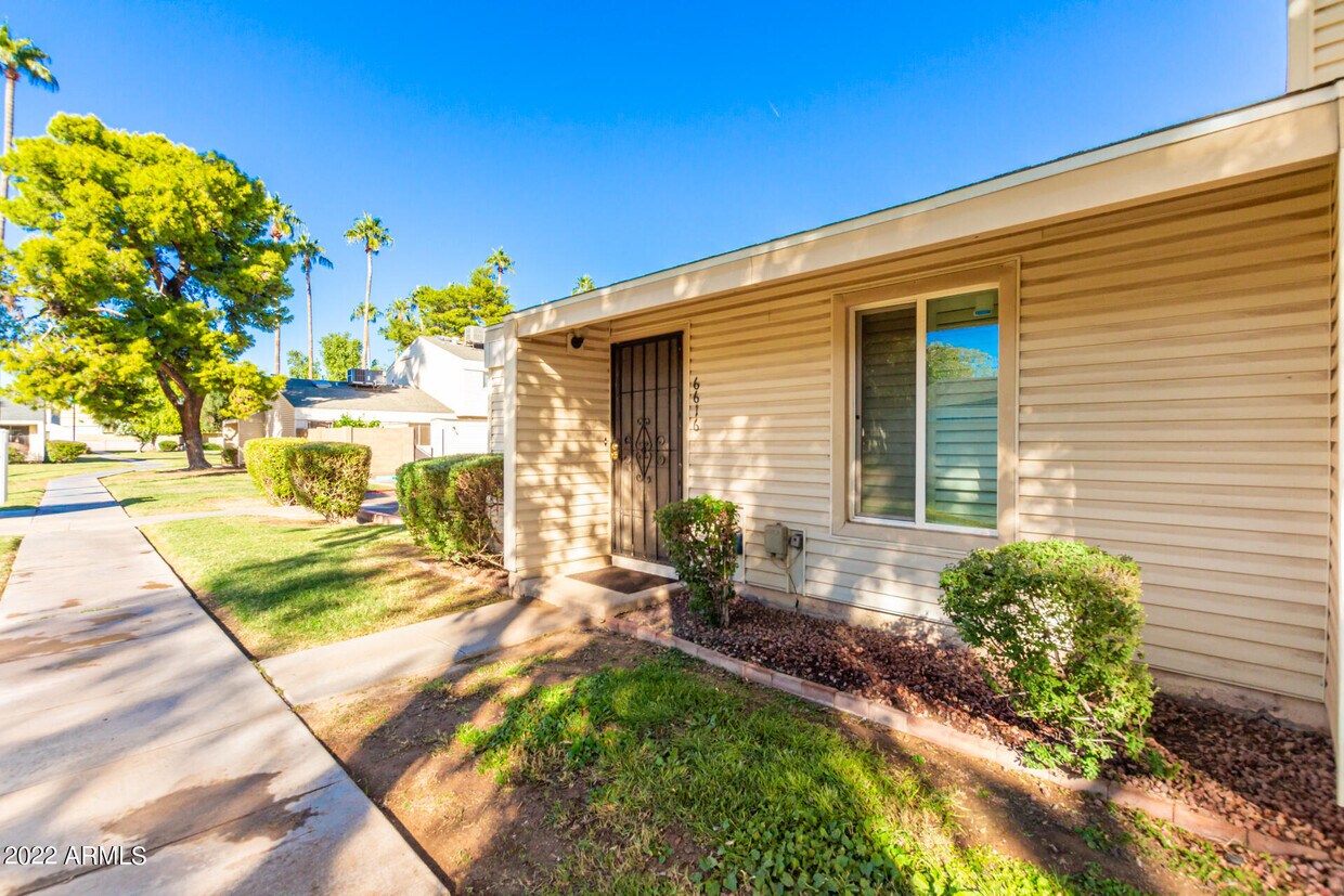6616 S Palm Dr, Tempe, AZ 85283 Townhome Rentals in Tempe AZ