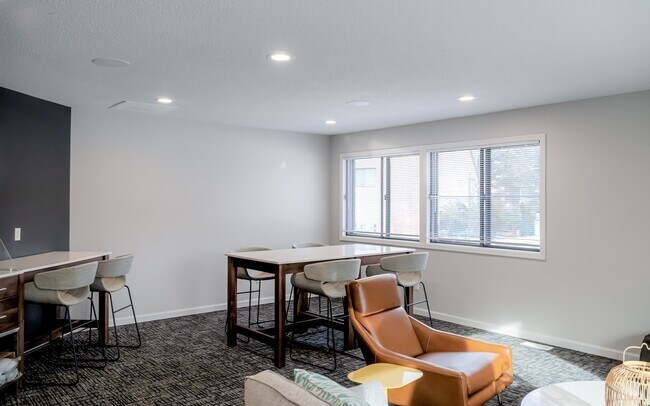 Foto del edificio - Olympic Ridge Apartments