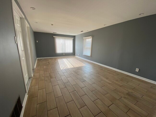 Foto del edificio - 1611 N 40th Ave