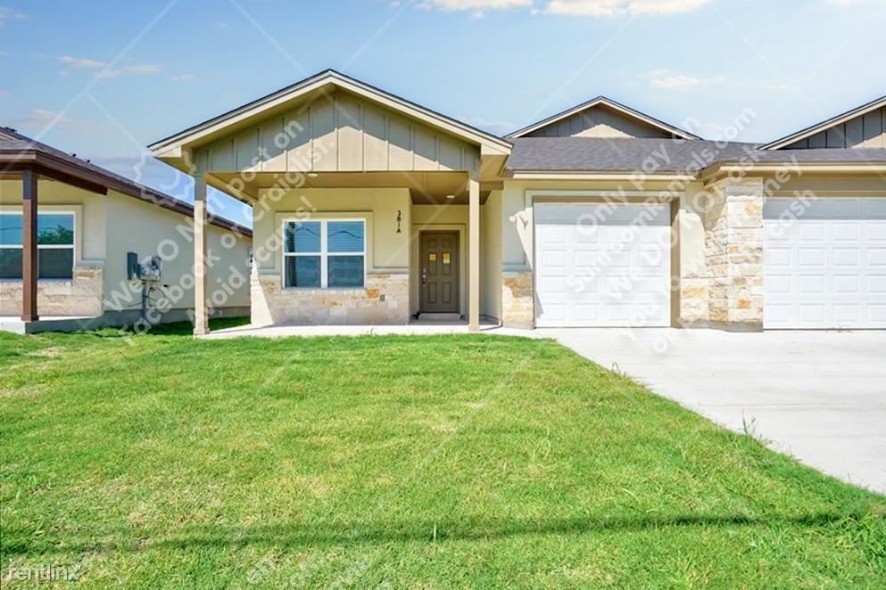 Primary Photo - 3 br, 2 bath Duplex - 381 County Rd 306 A A