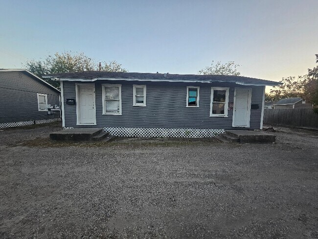 Foto del edificio - 821 S Alameda St