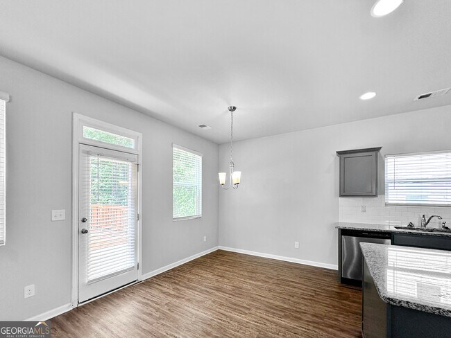 Building Photo - 1067 Lear Dr