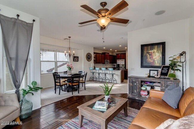 Foto del edificio - 893 S Osborn Ln