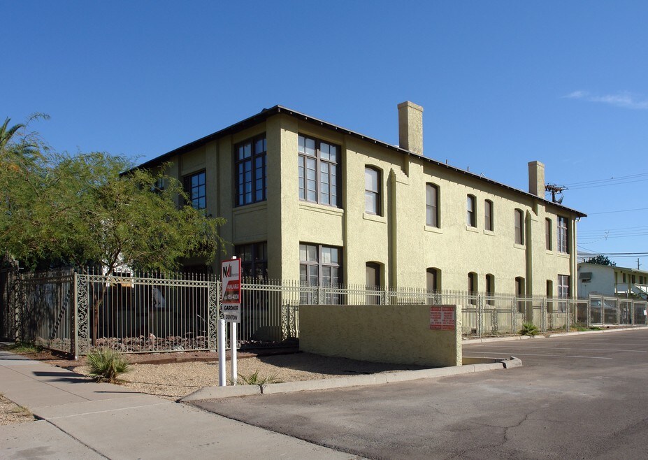 Primary Photo - Joesler Apartments