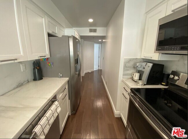 Foto del edificio - 5805 Oak Bend Ln
