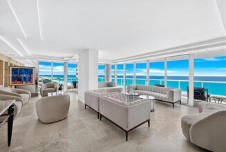 Building Photo - 5025 Collins Ave