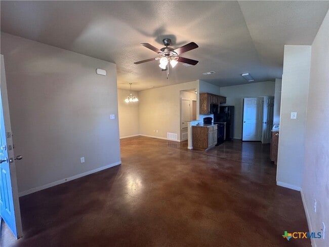 Building Photo - 1523 Aztec Trce