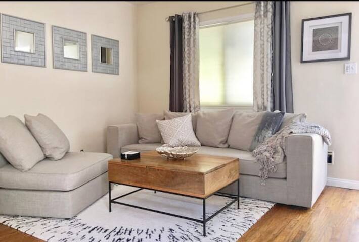 Living Room - 347 Rose Ave