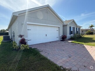 Building Photo - 434 Rio De Janeiro Ave