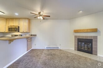 Building Photo - 3725 Birchwood Dr