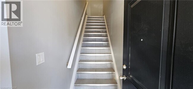 Photo du bâtiment - 52 Wheat Ln.