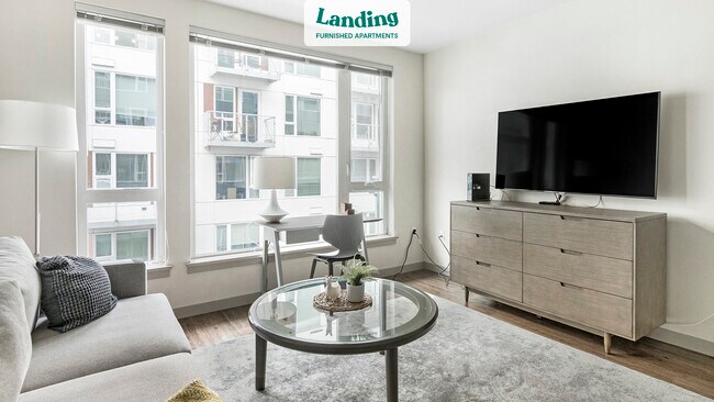 Building Photo - 1414 10th Ave