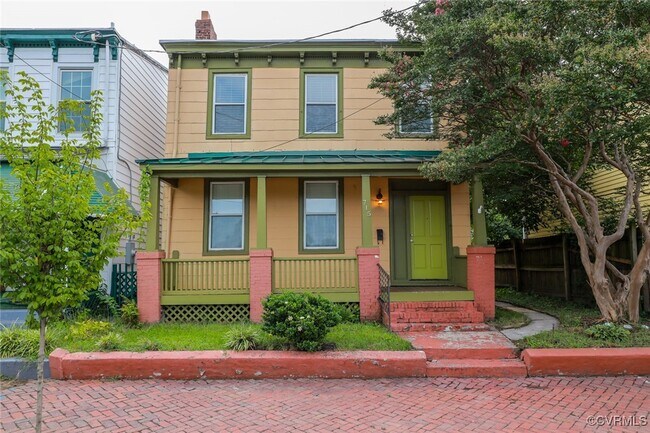 Building Photo - 715 N 26th St