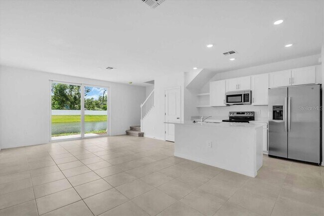 Building Photo - 14322 Lilac Sky Ter