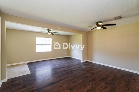 Building Photo - 2510 Fairview Ave