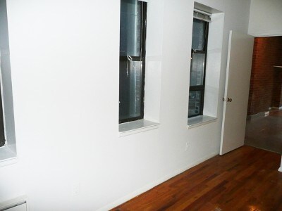 Building Photo - 1614 2nd Ave
