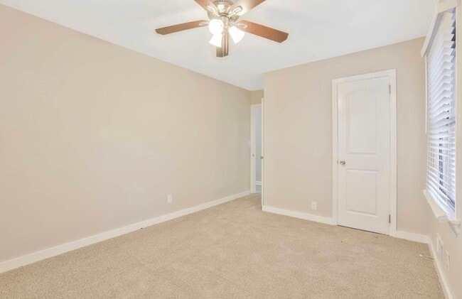 Foto del edificio - 2610 Harmony Way