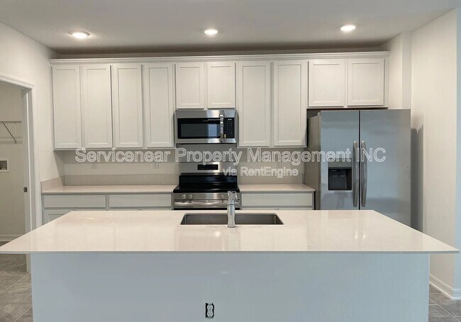 Building Photo - 3931 Willow Brk Dr