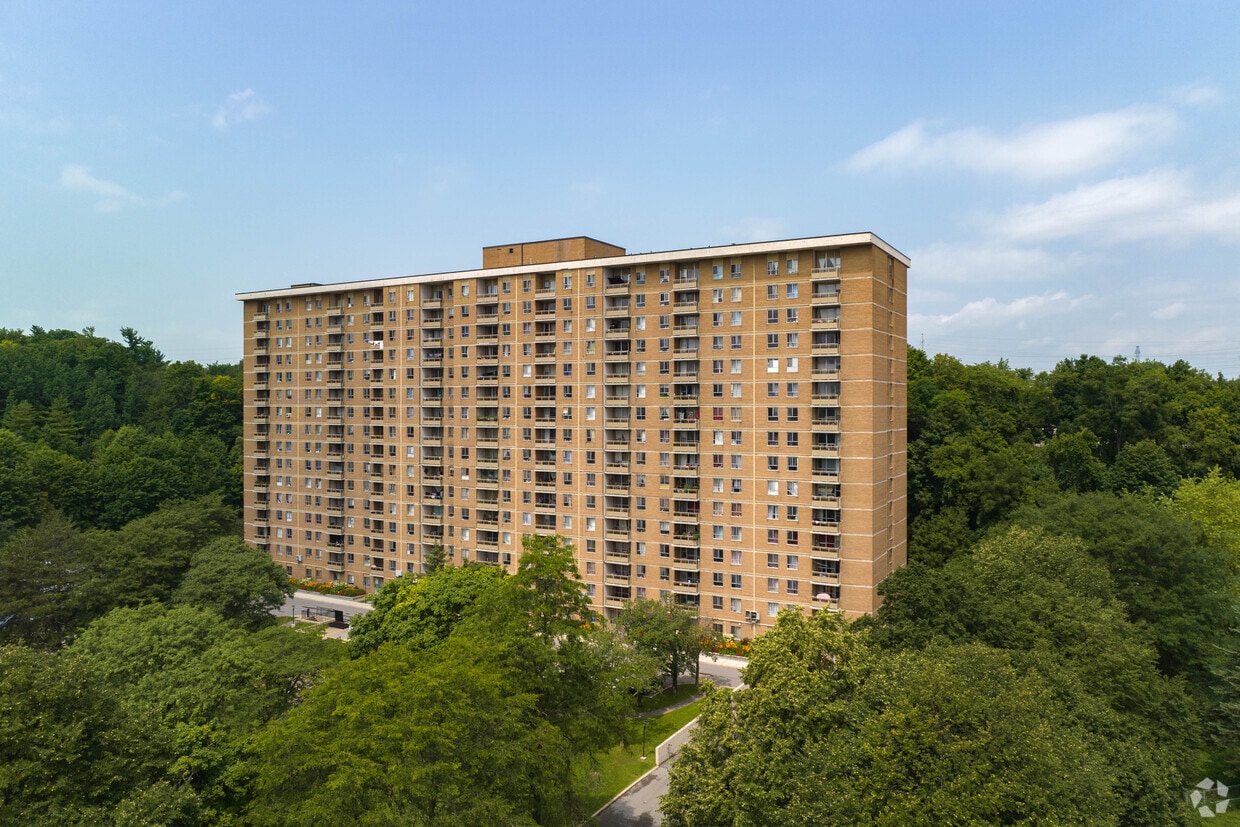 Primary Photo - Statley Towers Apartments