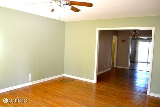 Foto del edificio - 1622 S Green St