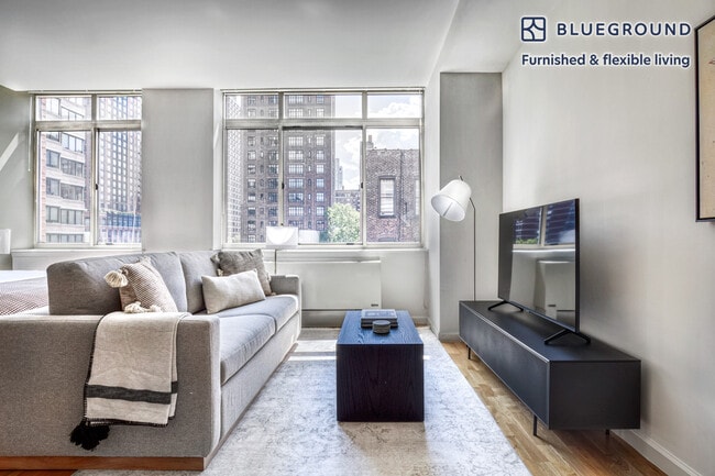 Building Photo - 1501 Lexington Ave Building Photo - 1501 Lexington Ave