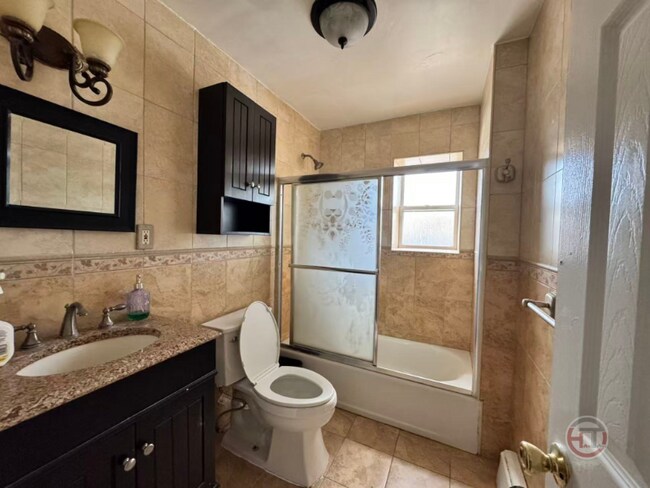 Photo - 270 Hosmer Ave Townhome