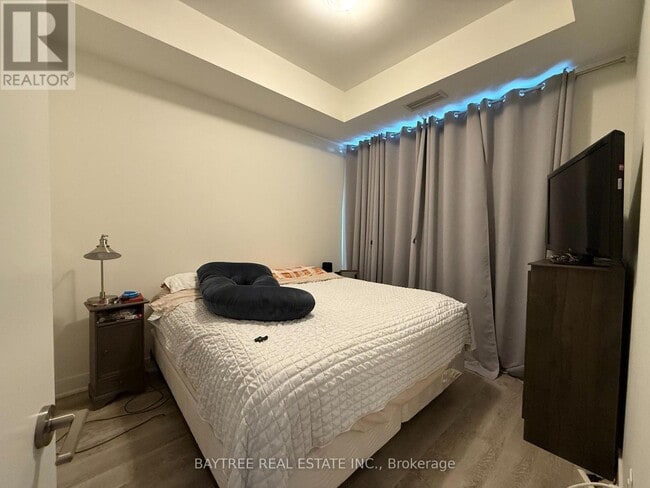 Building Photo - 185 Deerfield Rd