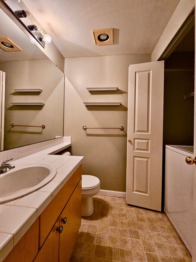 Foto del edificio - Great Home For Rent