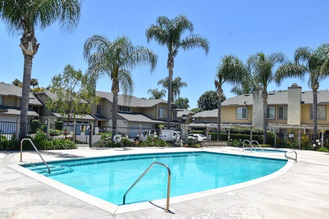 Foto del edificio - 630 W Palm Ave