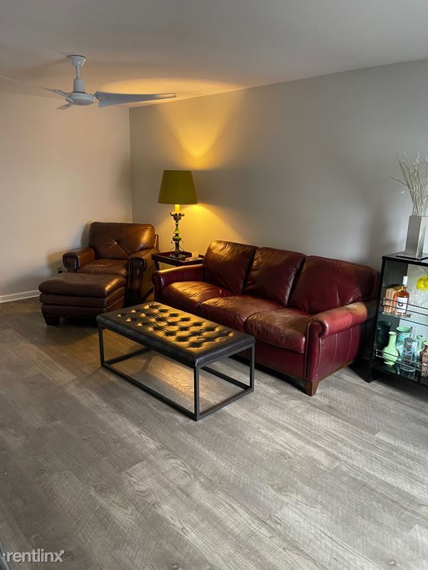 Building Photo - 2 br, 1.5 bath Condo - 152 jamestown drive