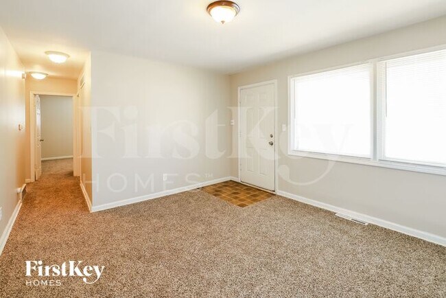 Foto del edificio - 7405 E 49th St