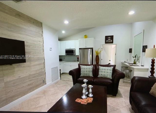 Foto del edificio - 13353 Doubletree Cir